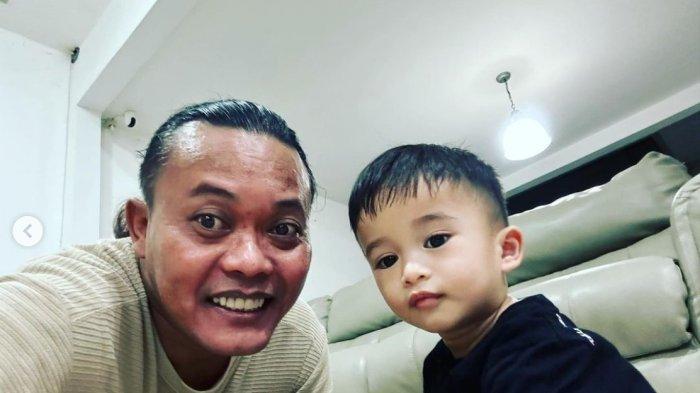 Momen Sule Ajak Main Adzam di Rumah Nathalie Holscher, Susah Payah Minta Cium, Akhirnya Bisa Foto Bersama, Dikasih Oleh-oleh