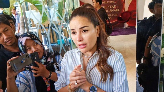 Nikita Mirzani Jadi Tersangka Pemerasan Reza Gladys, Tessa Mariska Iba