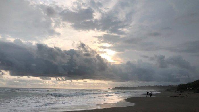 Rekomendasi tempat wisata Pantai Cipatujah.
