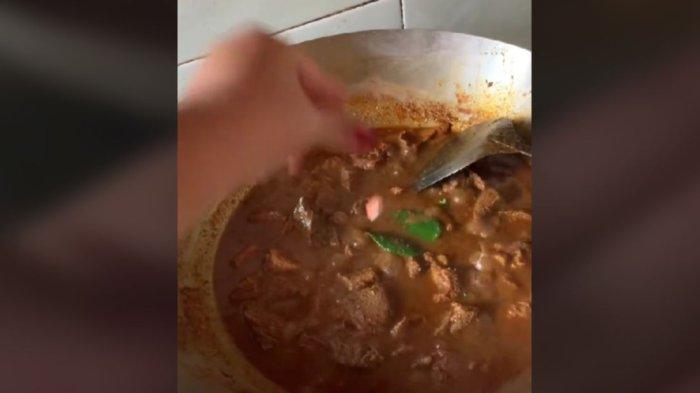 Sebuah video memperlihatkan proses memasak daging menggunakan parasetamol beredar viral di media sosial