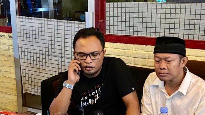 Rohman Hidayat dan kliennya, Yosep Hidayat.