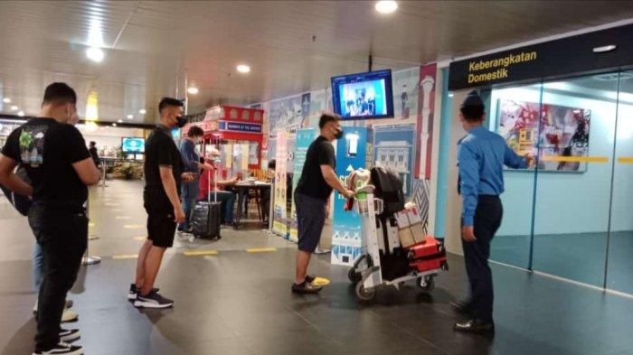 Suasana di Bandara Husein Sastranegara Bandung pada arus mudik Lebaran