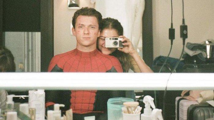Holland dan Zendaya di balik layar Spider-Man: No Way Home