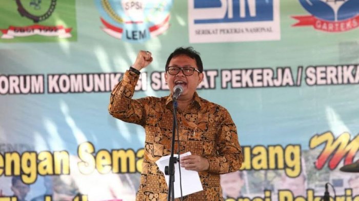 Yossi Irianto di Ruang Persidangan