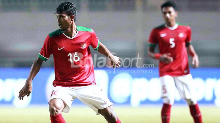 Aksi gelandang timnas Indonesia, Zulfiandi, saat tampil melawan timnas Uzbekistan dalam laga PSSI Anniversary Cup 2018 di Stadion Pakansari, Kabupaten Bogor, Kamis (3/5/2018).