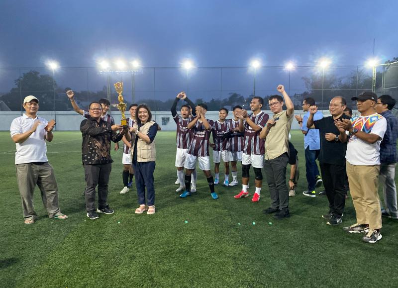 Perkuat Eksistensi dan Kolaborasi, Dunia Percetakan-Penerbitan laksanakan Minisoccer Bersama