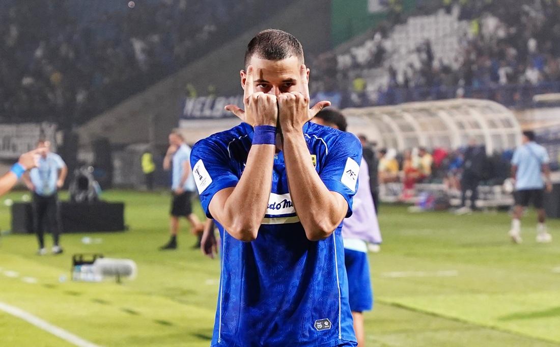 Cetak Dua Gol Kontra Melbourne, Balsa Sekulic tekankan Kemenangan Persib Jauh Lebih Penting