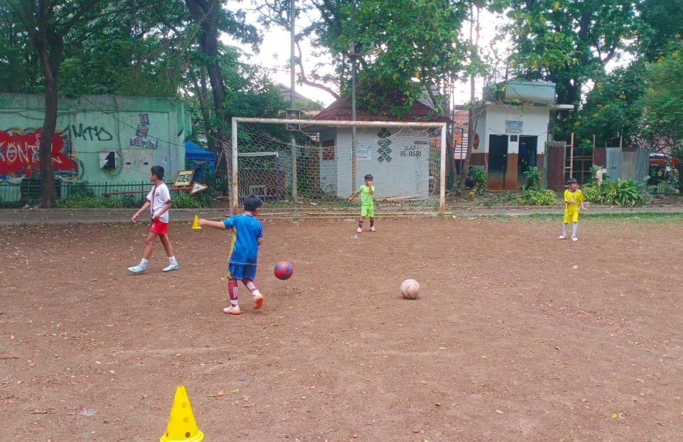 Warga Teuku Umar Bandung Murka Lapangan Bola Mau Disulap Jadi Skatepark