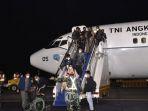 kedatangan-wni-yang-dievakuasi-dari-afghanistan-ke-tanah-air.jpg