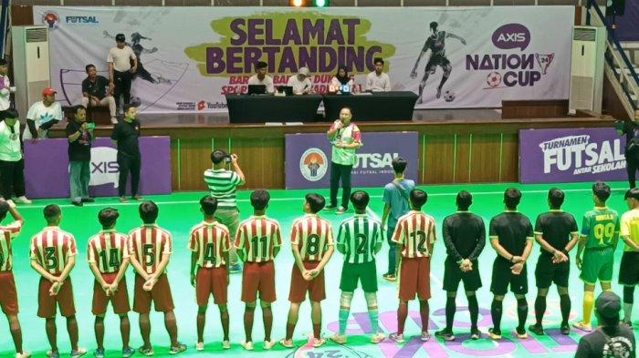 Pertandingan dalam turnamen AXIS Nation Cup 2024 di GOR Padepokan Pencak Silat TMII, Jakarta Timur, Jumat (4/10/2024).