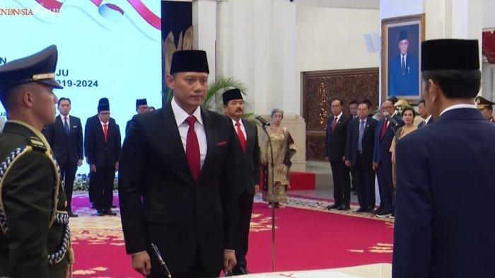 Agus Harimurti Yudhoyono(AHY) resmi dilantik Presiden Joko Widodo (Jokowi) hari ini, Rabu (21/2/2024) di Istana Negara, Jakarta.