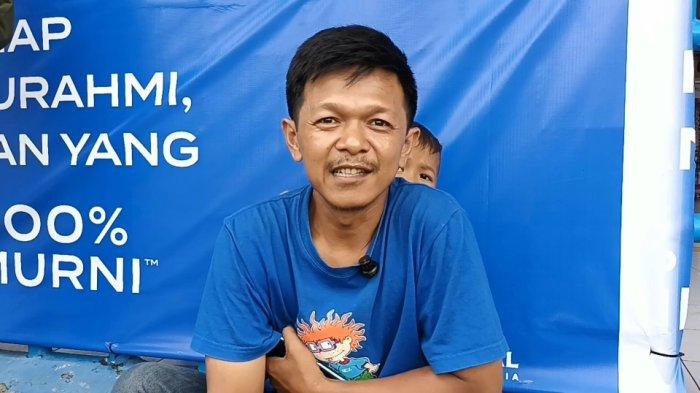Pemudik, Panji Gilang (25) saat memberi keterangan di Terminal Kampung Rambutan, Ciracas, Jakarta Timur, Rabu (2/4/2025).