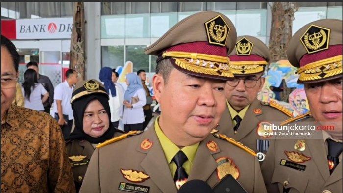 Penjabat Gubernur DKI Jakarta Teguh Setyabudi  memberikan keterangan soal cek kesehatan gratis.