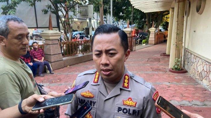 Kabid Humas Polda Metro Jaya, Kombes Ade Ary Syam Indradi.