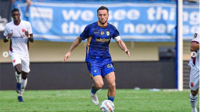 Kapten tim Persib Bandung, Marc Klok