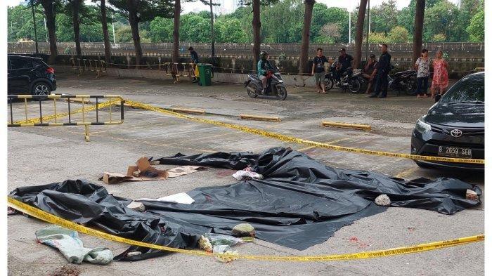 Kondisi Tempat Kejadian Perkara (TKP) bunuh diri satu keluarga di Apartemen Teluk Intan, Penjaringan, Jakarta Utara, Minggu (10/3/2024).