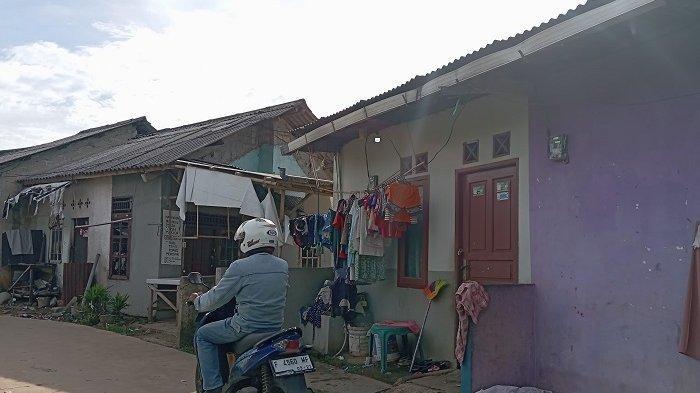 Kontrakan Keluarga bocah korban penganiayaan di Desa Cogreg, Kecamatan Parung, Kabupaten Bogor, Minggu (4/2/2024).