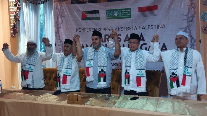Majelis Ormas Islam saat memberi keterangan terkait terkait aksi bela Palestina yang akan dilakukan, Jatinegara, Jakarta Timur, Jumat (8/3/2024).