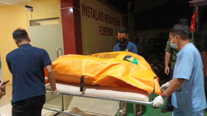 RS Polri Kramat Jati Autopsi Mayat Wanita Terbungkus Karung di Jakarta