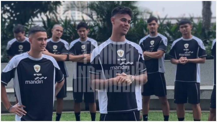 Mees Hilgers dan Eliano Reijnders bergabung ke sesi latihan Timnas Indonesia jelang pertandingan melawan Australia.