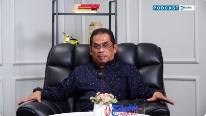 Penggugat ijazah Jokowi, Muhammad Taufiq saat wawancara eksklusif yang ditayangkan di YouTube Tribun Solo, Selasa (22/4/2025).