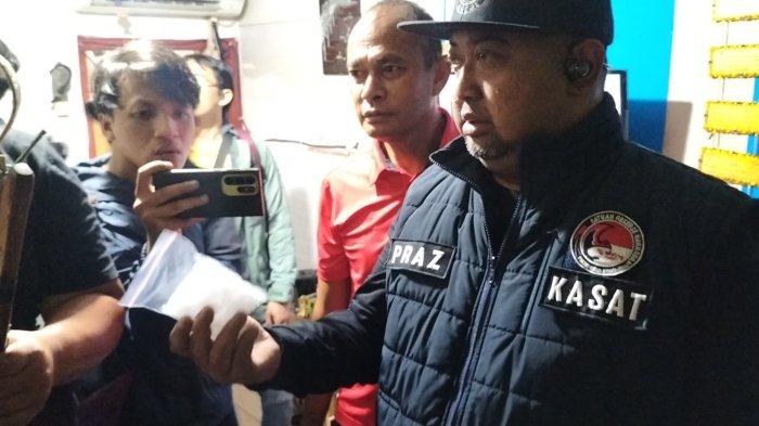 Polres Metro Jakarta Utara kembali melakukan penggerebekan sarang narkoba Kampung Bahari, Tanjung Priok, Jakarta Utara, Sabtu (13/7/2024).