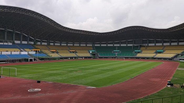 STADION PATRIOT BEKASI - Stadion Patriot Candrabhaga Kota Bekasi, menjadi venue laga Akbar Liga 1 .