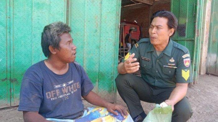Aksi mulia Anggota TNI Serma Endro Sriyoto merawat Orang Dengan Gangguan Jiwa (ODGJ) menjadi viral di media sosial.