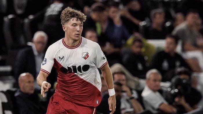 Striker FC Utrecht, Ole Romeny