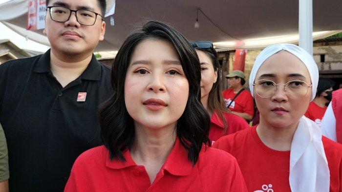 Wakil Ketua Dewan Pembina Partai Solidaritas Indonesia (PSI) Grace Natalie merespons perihal namanya yang masuk usulan Calon Gubernur DKI Jakarta.