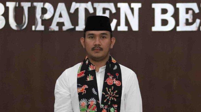 Ade Kuswara Kunang ditetapkan oleh KPU Kabupaten Bekasi sebagai pasangan Bupati Bekasi terpilih hasil Pilkada 2024, foto diambil dari laman bekasikab.go.id pada Kamis (30/1/2025).