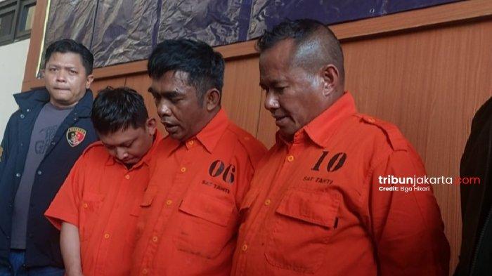 ASN PERAS MANTAN BUPATI. AFF (50) oknum ASN di Pemprov Nusa Tenggara Timur bersama dua rekannya mendekam di Polres Jakarta Pusat usai ketahuan saat menjadi petugas KPK gadungan untuk memeras mantan mantan Bupati Rote Ndao, Leonard Haning.