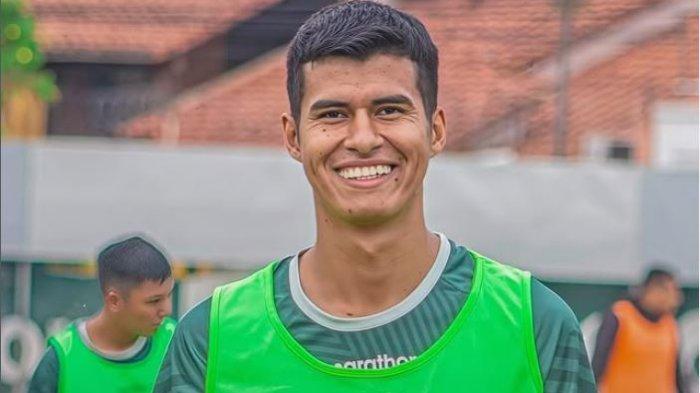 Sebastian Alvarez, pemain berposisi bek tengah yang kini dirumorkan bergabung ke Persija Jakarta.
