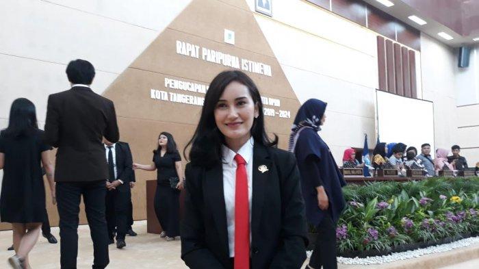 Putri Ayu Anisa, anggota dewan perempuan termuda di Tangsel yang duduk di komisi 2.