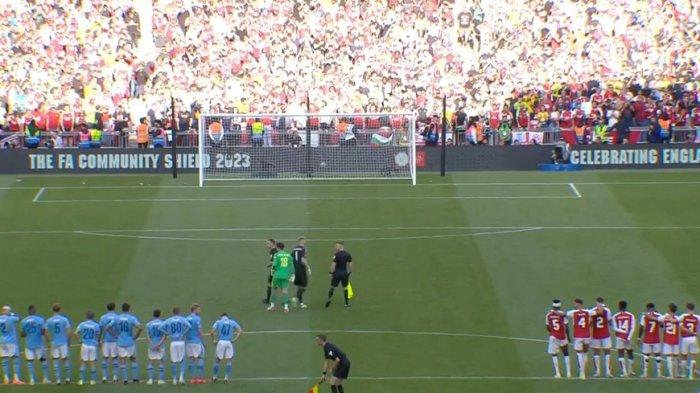Pertandingan antara Arsenal vs Manchester City di final Community Shield atau Piala FA harus diselesaikan sampai penalti di Stadion Wembley, Minggu (6/8/2023) malam.