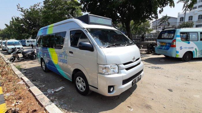 The All New Mikrotrans bentuk transformasi angkutan kota ke bentuk modern diuji coba di Jakarta, Senin (7/9/2020).