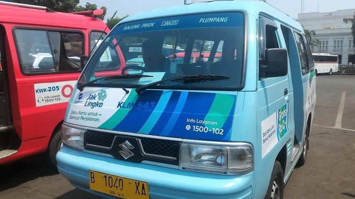 JAK.01 rute Tanjung Priok-Semper yang sudah beroperasi empat hari di wilayah kecamatan Tanjung Priok, Jakarta Utara, Rabu 