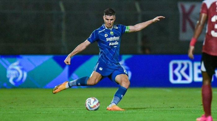 Bek Persib Bandung Nick Kuipers