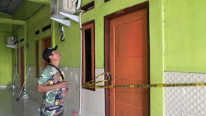 Seorang wanita muda ditemukan tewas penuh luka sayatan di sebuah kamar kontrakan di Kampung Cibuntu, RT 3/RW 5, Cikarang Barat, Kabupaten Bekasi, Minggu (27/4/2025).