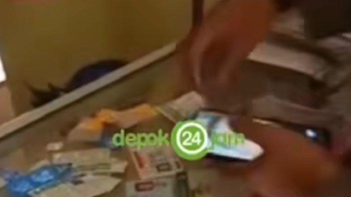 Layar tangkap dalam akun Instagram @depok24jam terkait penggerebekan toko pulsa yang menjual obat terlarang.