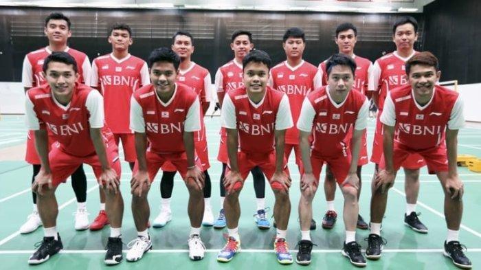 Foto bersama skuat tim Thomas yang akan berlaga di Piala Thomas dan Uber Cup 2022. Mulai dari kiri depan ke kanan ada Jonatan Christie, Syabda Perkasa, Anthony Sinisuka Ginting, Kevin Sanjaya Sukamuljo, dan Fajar Alfian. barisan belakang dari kiri ke kanan ada, Bagas Maulana, Muhammad Shohibul Fikri, Mohammad Ahsan, M. Rian Ardianto, Tegar Sulistio, Shesar Hiren Rhustavito, dan Hendra Setiawan.