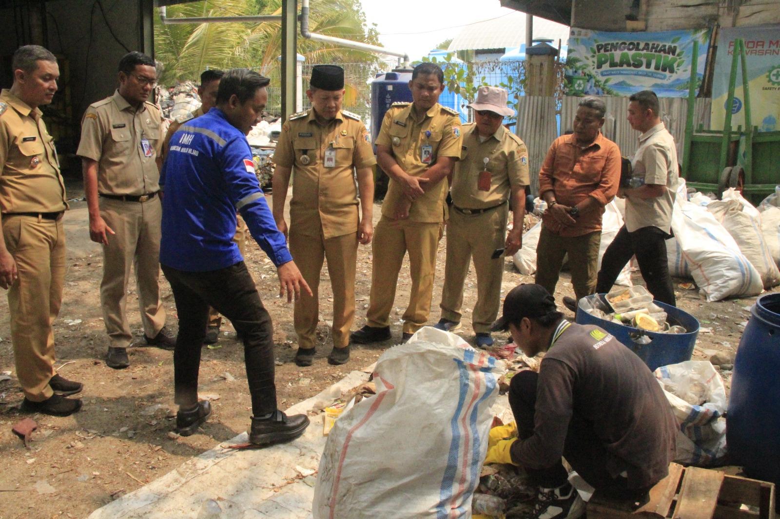 Pulau Pramuka Menuju Kawasan Mandiri Sampah