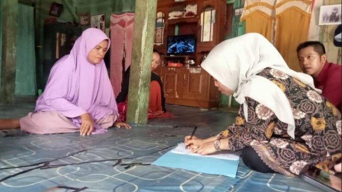 Dinsos Sarolangun lakukan validasi Data Terpadu Kesejahteraan Sosial (DTKS).