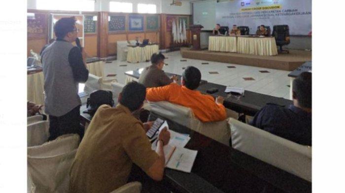 BPJS - BPJS Ketengakerjaan Cabang Jambi Bersama Pemerintah Provinsi Jambi menginisiasi kegiatan strategi optimalisasi percepatan pencapaian Universal Coverage Jaminan Sosial Ketenagakerjaan yang berlangsung di Balitbangda Provinsi Jambi pada Selasa (4/3/2025).