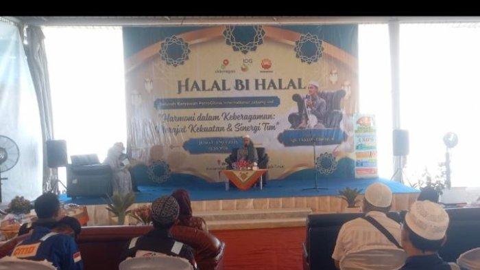 HALAL BI HALAL - SKK Migas PetroChina International Jabung Ltd menggelar acara Halal Bi Halal bersama seluruh karyawan dan subkontraktor yang berada dibawah naungan SKK Migas PetroChina.  Acara tersebut berlangsung pada Jumat, 9 Mei 2025 bertempat di Workshop Lagan Staging, Kecamatan Geragai, Kabupaten Tanjab Timur