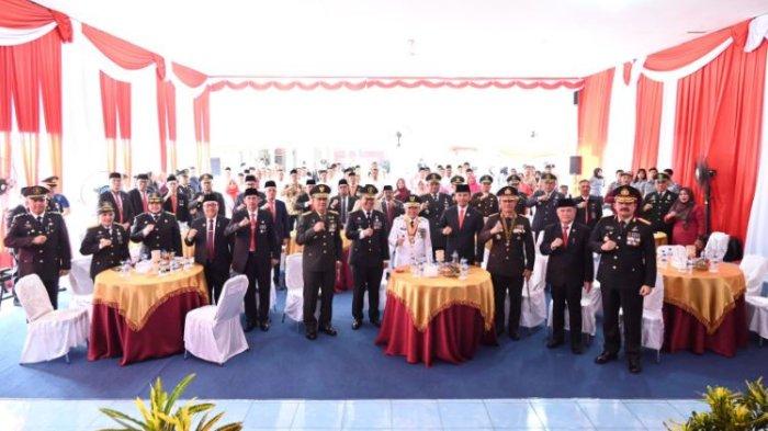Penyerahan remisi kepada narapidana Lapas Kelas IIA Jambi pada Sabtu, (17/08/2024)