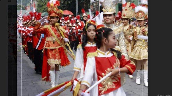 Pemerintah Kota Sungai Penuh dalam rangka memeriahkan hari Kemerdekaan RI Ke- 79 Tahun 2024, mengelar Pawai Budaya dan Lomba Barisan Indah, Minggu (18/8/2024)