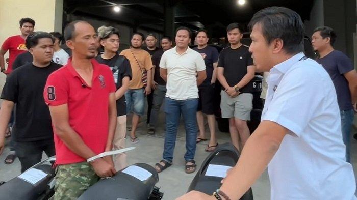 DITANGKAP: Aksi sembilan kali pria bernama Hen, di Jambi melakukan aksi ppenipuan penggelapan sepeda motor berakhir sudah. Berakhirnya itu setelah ditangkap Ditreskrimum Polda Jambi, di bawah kepemimpinan Kombes Manang Soebeti atau  yang akrab disapa Pak Bray.