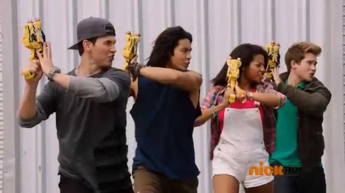 22092015_POWER RANGERS