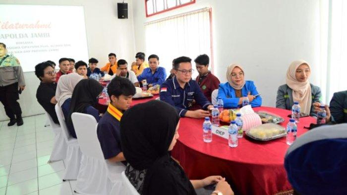 Kapolda Jambi Irjen Pol. Krisno H Siregar,  menggelar silaturahmi dengan organisasi mahasiswa dari berbagai elemen di Provinsi Jambi, Kamis (22/5/2025).